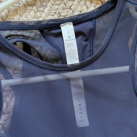 Lululemon tank - Picture 7 of 7
